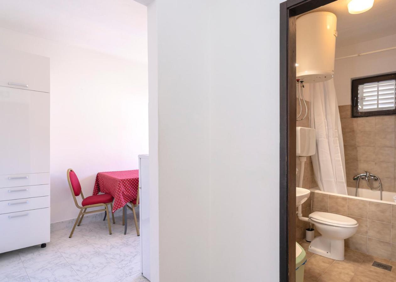 Apartments Bodlovic - Zf Hvar Hvar Town Esterno foto