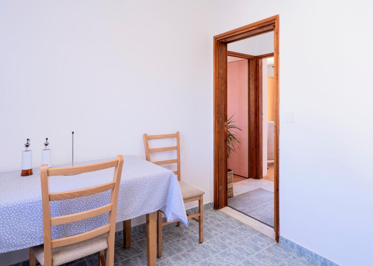 Apartments Bodlovic - Zf Hvar Hvar Town Esterno foto