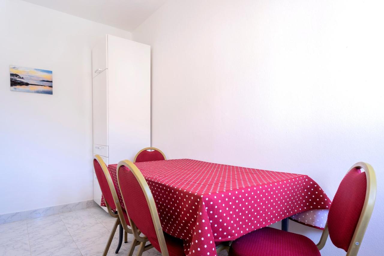 Apartments Bodlovic - Zf Hvar Hvar Town Esterno foto
