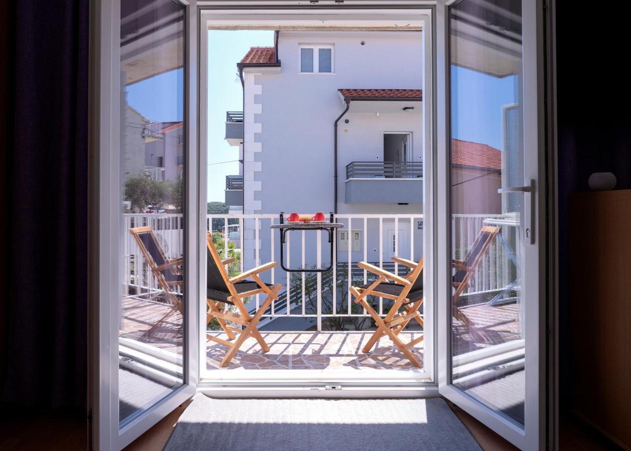 Apartments Bodlovic - Zf Hvar Hvar Town Esterno foto